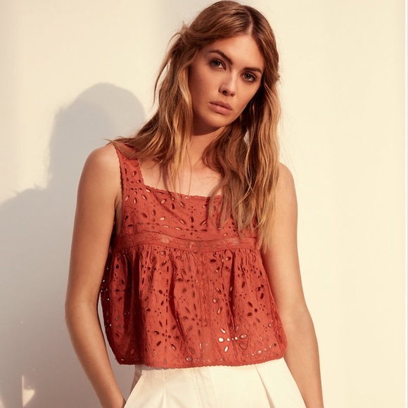 Wilfred Tops - NWT Aritzia Wilfred Leonore Blouse Moroccan spice